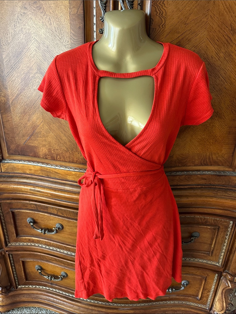 Red /orange Wrap-Style Short Sleeve Dress with Waist Tie